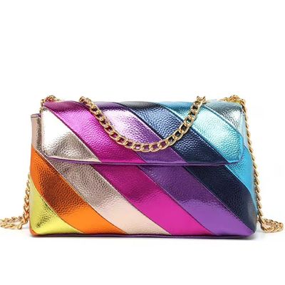 Sacs à cœur de mode pour femmes Sacs à main de designers à la mode pour l'été en cuir PU exquis
