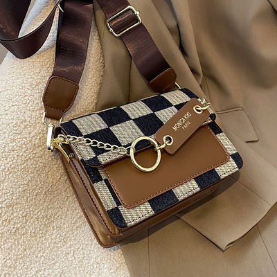 Épaule 2024 Sac à main de design de luxe Checkerboard Mini Tissu Flap Sling Sac pour femmes