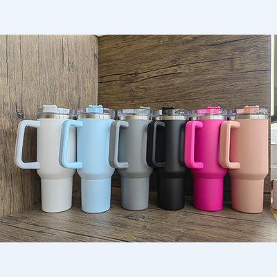 Bouteille d'eau de logo personnalisé 40 oz en acier inoxydable isolation tasse de voyage pour le camping