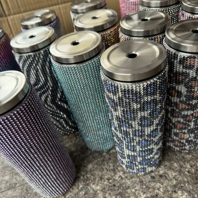 Rhinestone Bling Diamant Glitter en acier inoxydable Thermal Tumbler Parfait pour le café thé eau bière comprend couvercle et paille