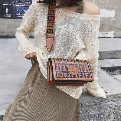 Sacs à main de luxe pour femmes Sacs à main féminins Sacs à main féminins avec modèle CANDY