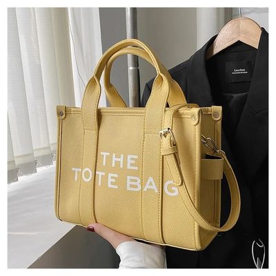 Brown garantie absolue sac à main pour femmes avec écharpe de couleur solide sac à main pour femmes à la mode sac à main élégant