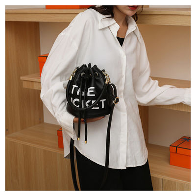 19cmX19cmX19cm Femmes Sacs Para Femmes Designer Sacs à main Pu Sacs à main pour femmes Toutes les saisons
