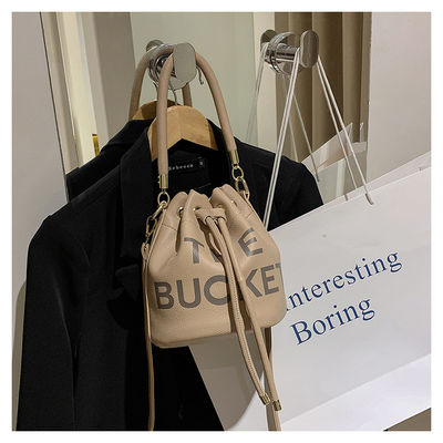 19cmX19cmX19cm Femmes Sacs Para Femmes Designer Sacs à main Pu Sacs à main pour femmes Toutes les saisons