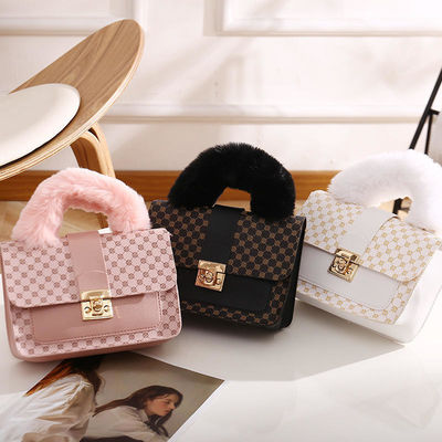 L carré mini sac de laine d'agneau d'hiver et sac messager en PU pour sac à main à la mode