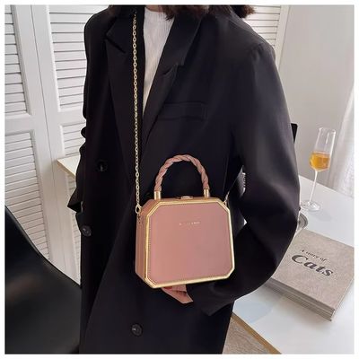 Détection de mouvement Sac à main croisé à l'épaule pour femmes avec petite gelée légère et PU