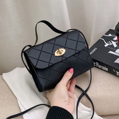 GHJ-28 Sac à main de luxe à une épaule pour femmes en cuir PU adapté à toutes les saisons