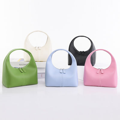Sac à dos en cuir en PU pour style chic féminin