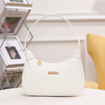 Fermeture à cordes de style dame en cuir doux Sac de messagerie pour femmes Sac de poche de designer Sac à main de luxe