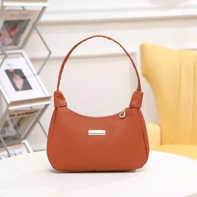 Fermeture à cordes de style dame en cuir doux Sac de messagerie pour femmes Sac de poche de designer Sac à main de luxe