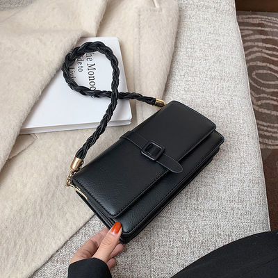 Sac à main en cuir en PU tressé pour femmes avec fermeture à glissière élégante pour un look à la mode