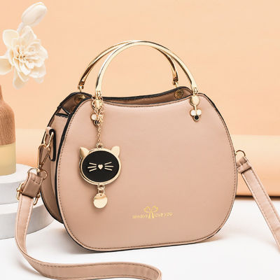 Sacs à main à main pour femmes à épaule unique à la mode avec pendentif pour chat et fermeture à fermeture à glissière
