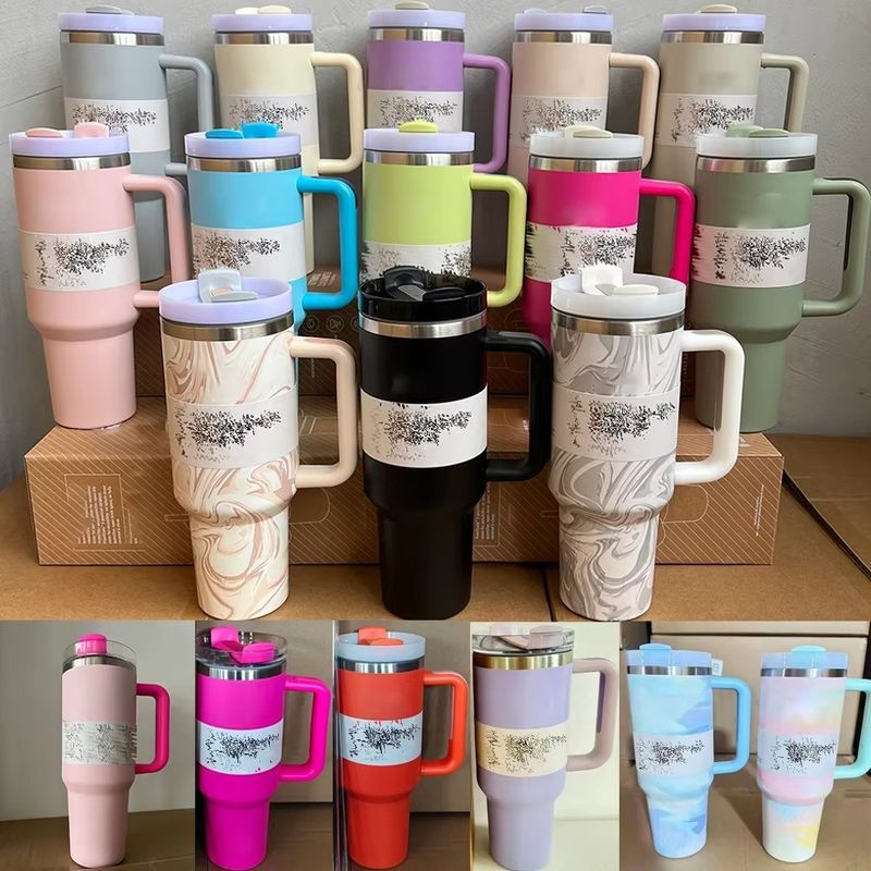 Une tasse de voyage de 40 oz H2.0 Tumbler à double paroi à vide isolée en acier inoxydable en 2024