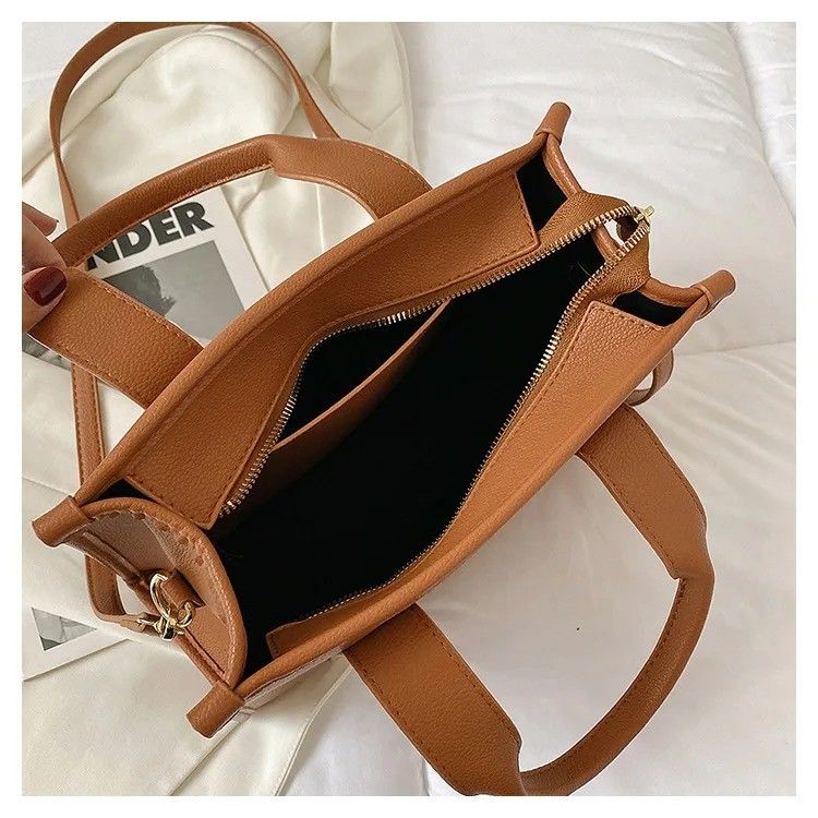 Brown garantie absolue sac à main pour femmes avec écharpe de couleur solide sac à main pour femmes à la mode sac à main élégant